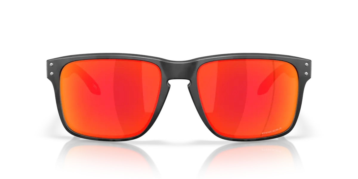 Holbrook Xxl Prizm Ruby Lens With Matte Black Camo Frame 2