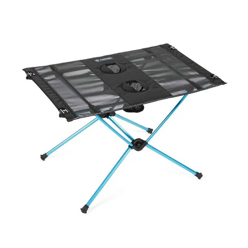 Table One With Cup Holders 1