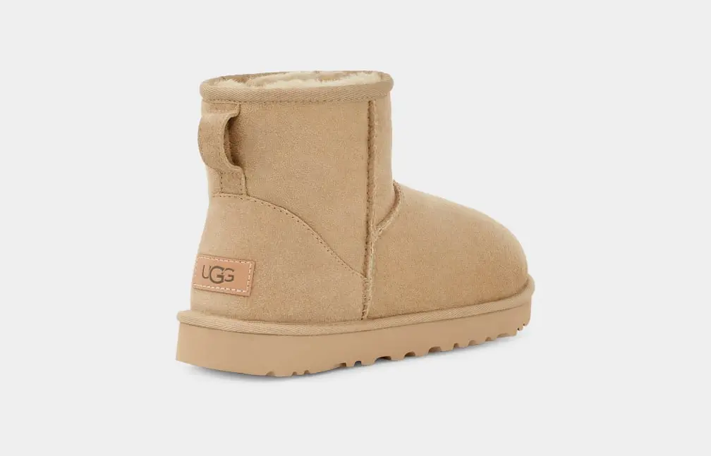 Women's Classic Mini Ii Boot 4