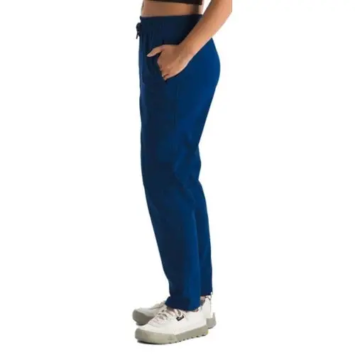 W Never Stop Wearing Pant 2