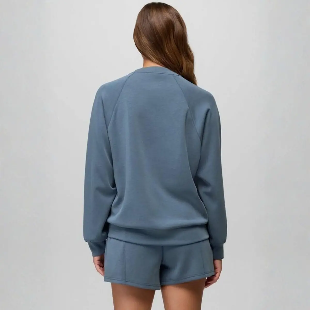 Women's Shea Crewneck 2