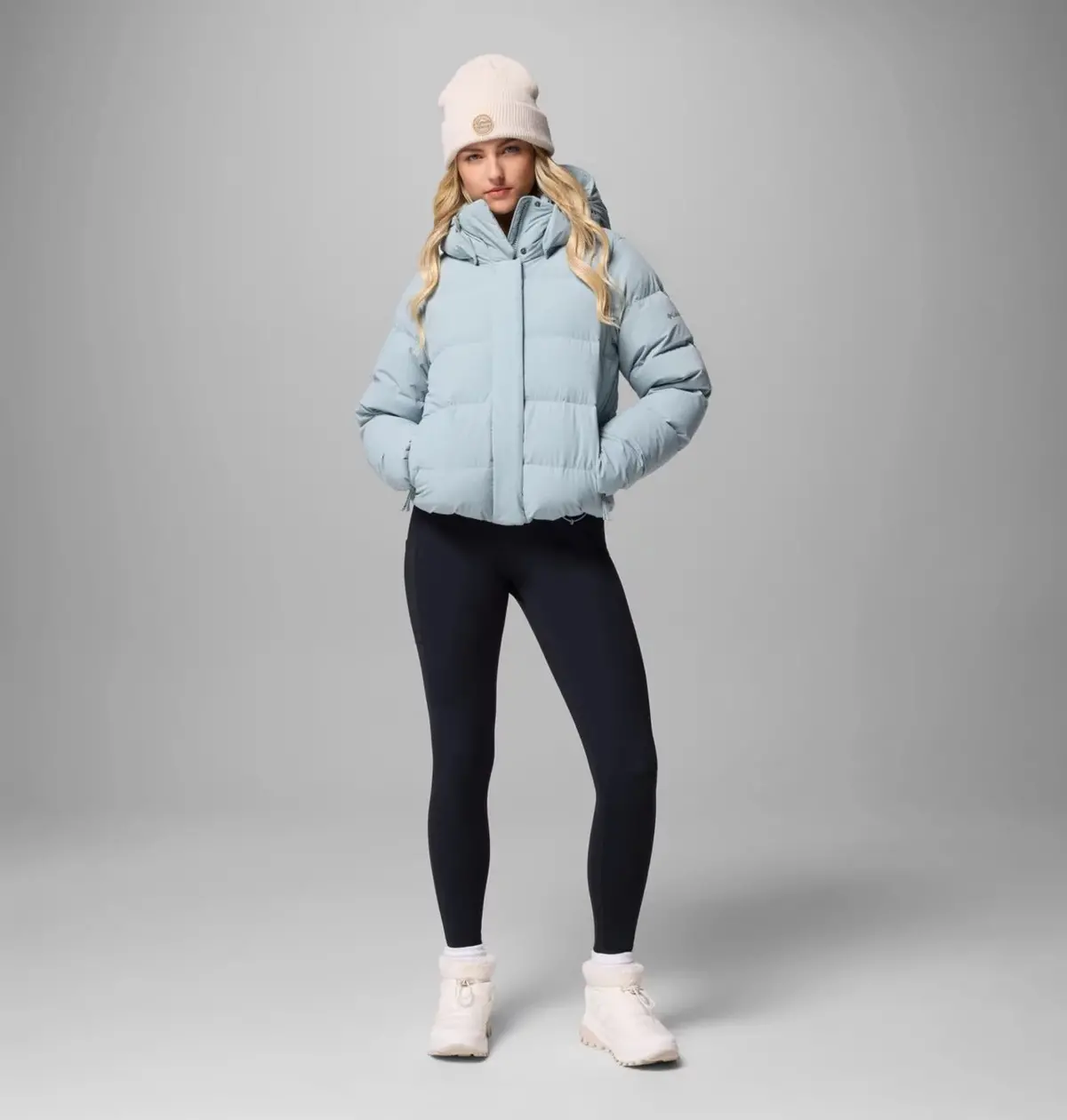 Women's Amaze Puff Hooded Jacket 1