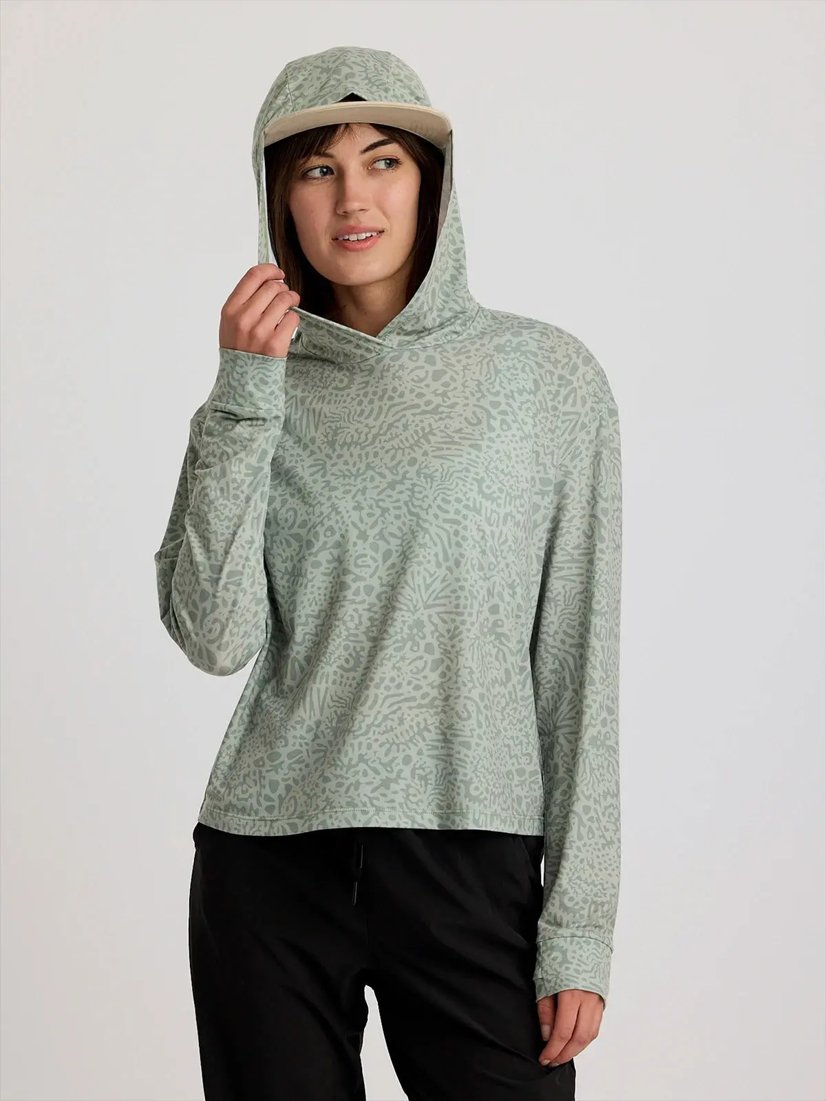 Women's Elevate Lightweight Hoodie 1