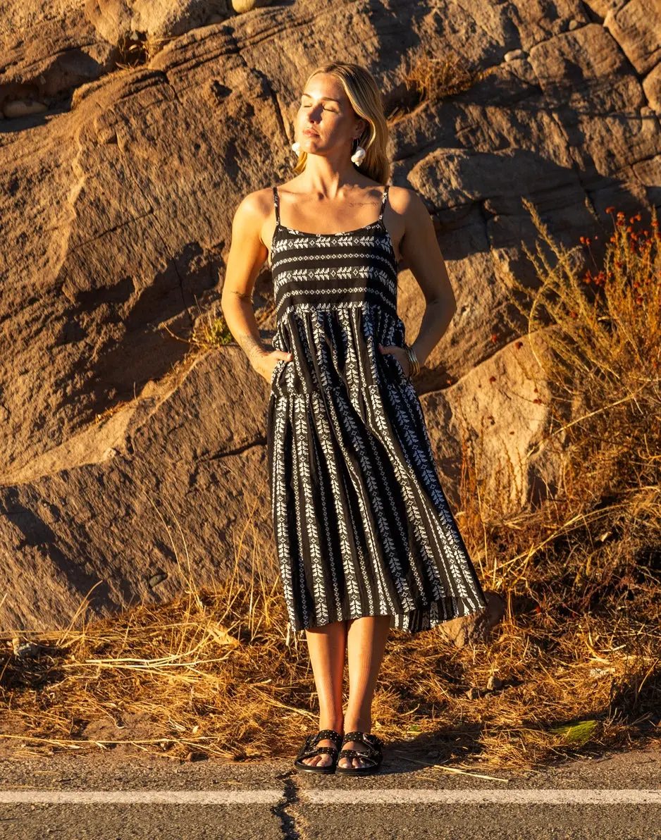 Women's Jacey Textured Dress 1