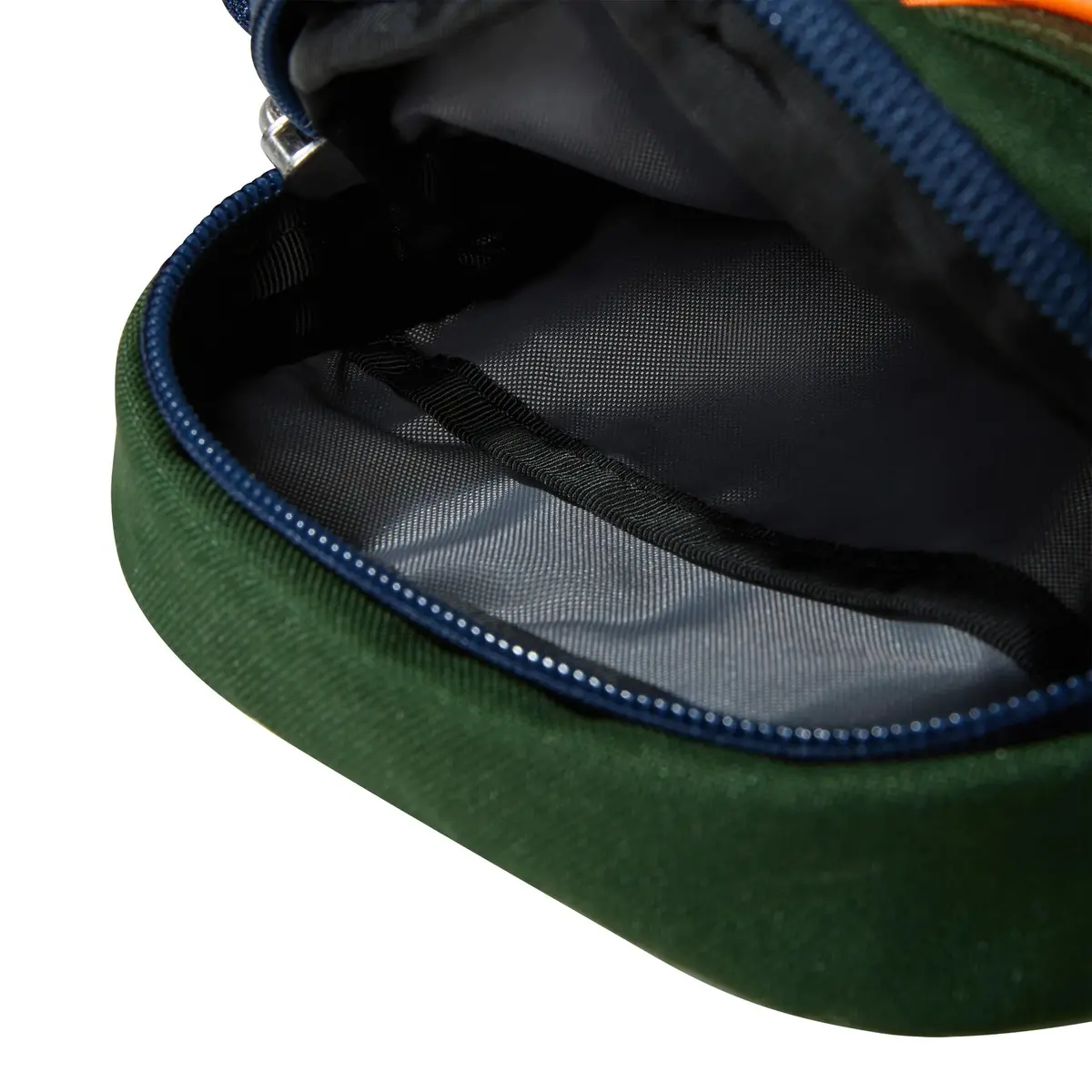 Jester Crossbody 2
