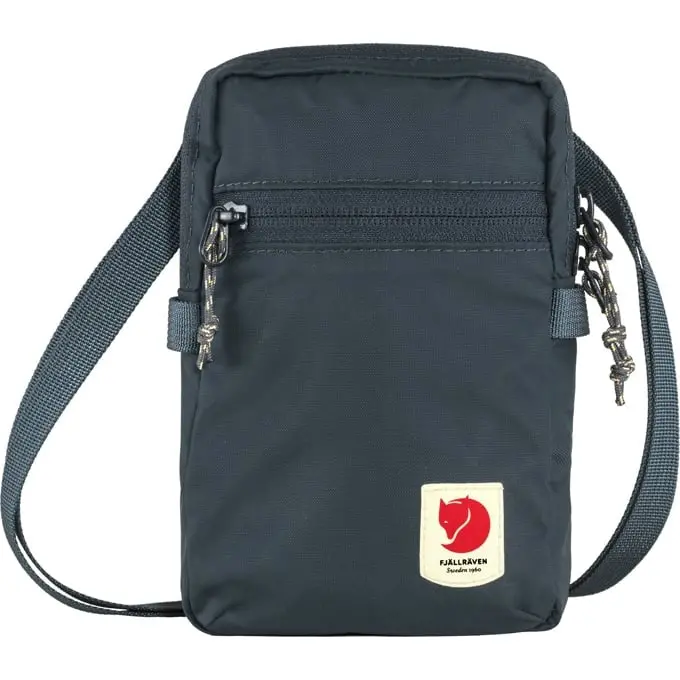 High Coast Pocket Bag 1