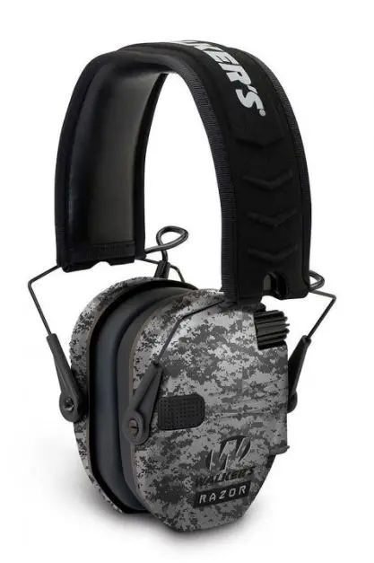 Digital Camo Electronic Ear Muff 1