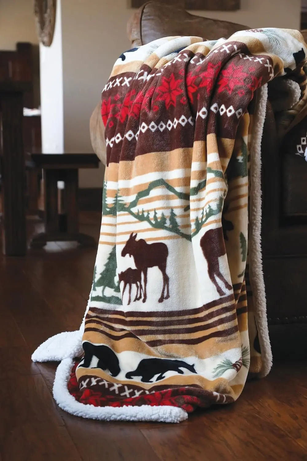 Hinterland Plush Throw Blanket - 56" X 68" 1