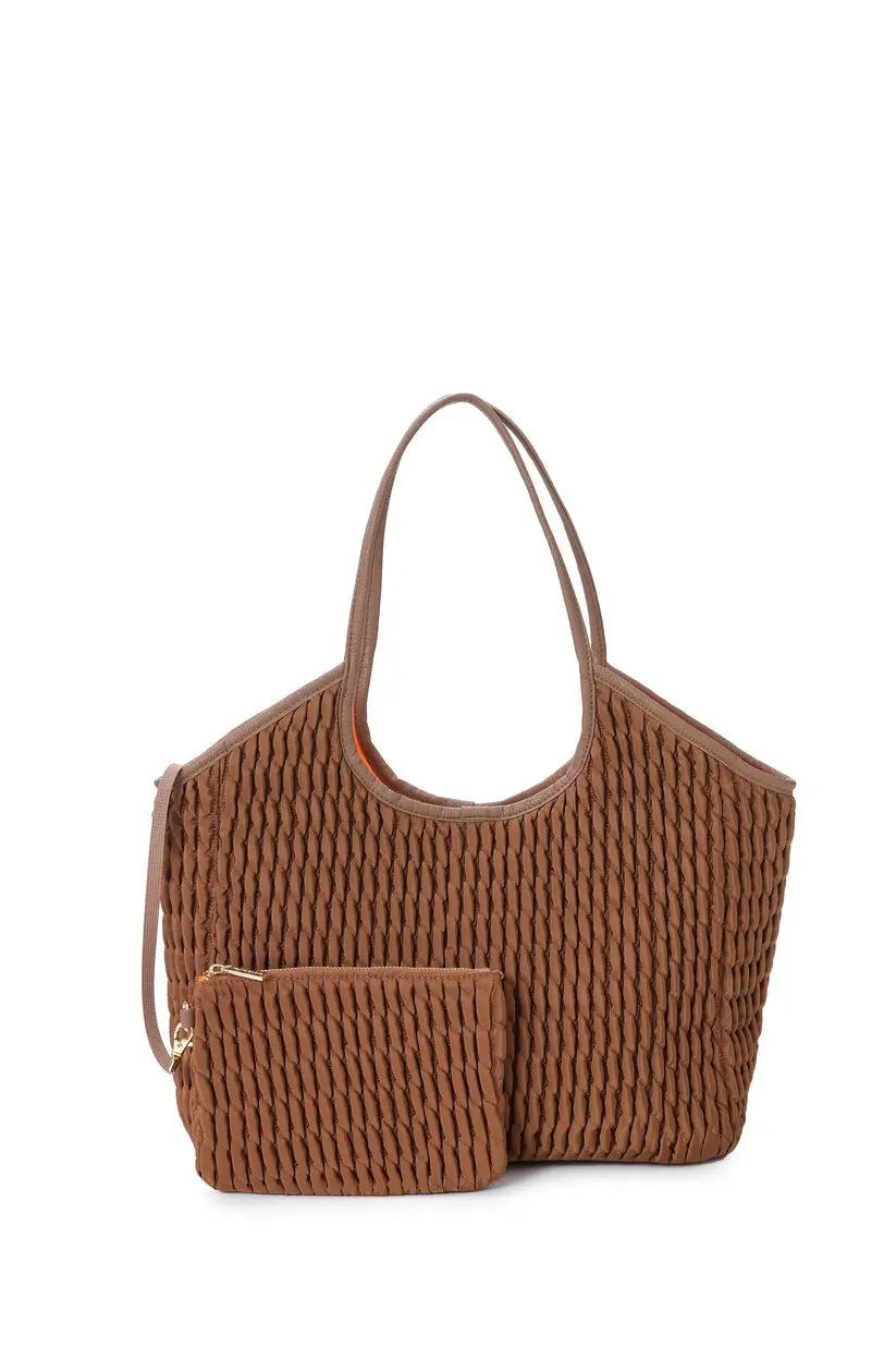 Isla Walnut Tote 1