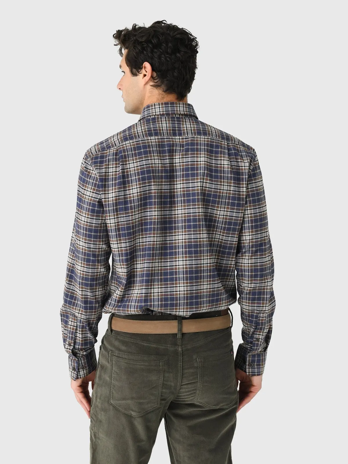 Men's Kamper Performance Flannel Button-Down 3