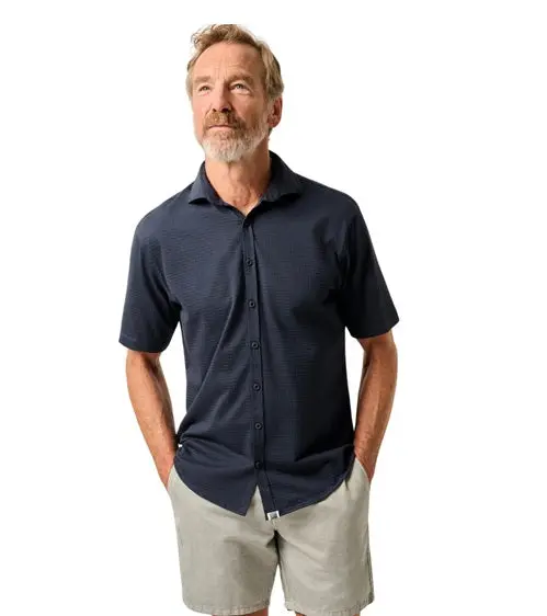 Men's Surfsucker Short Sleeve Hangin' Out Button Down Shirt 1