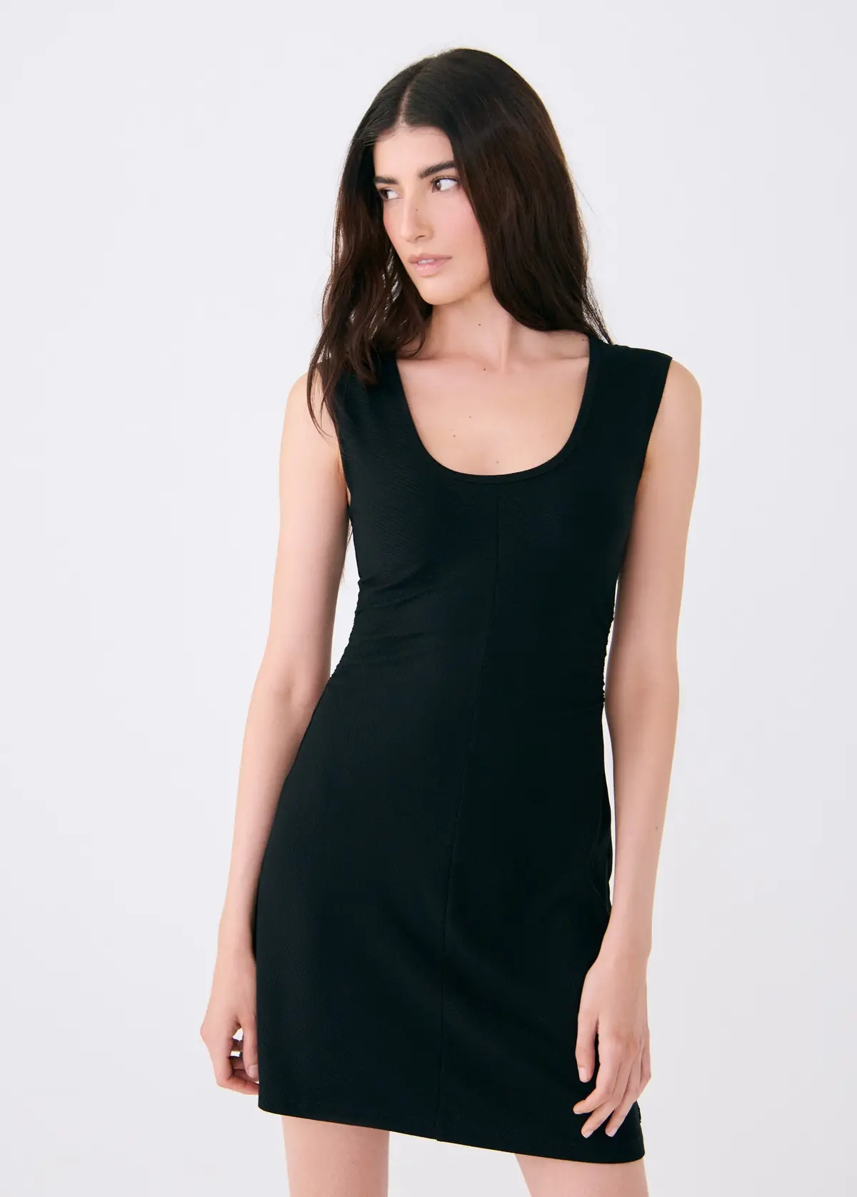 Traverse Ruched Short Sleeve Dress 1
