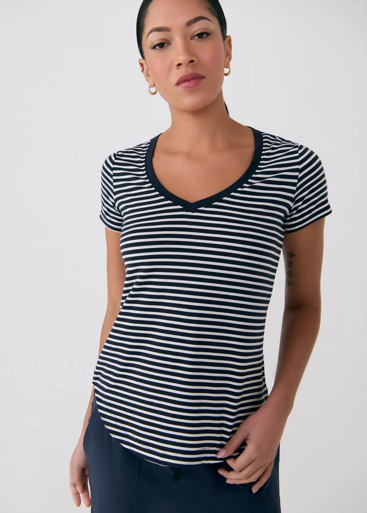 Dynamic V-Neck Tee 1