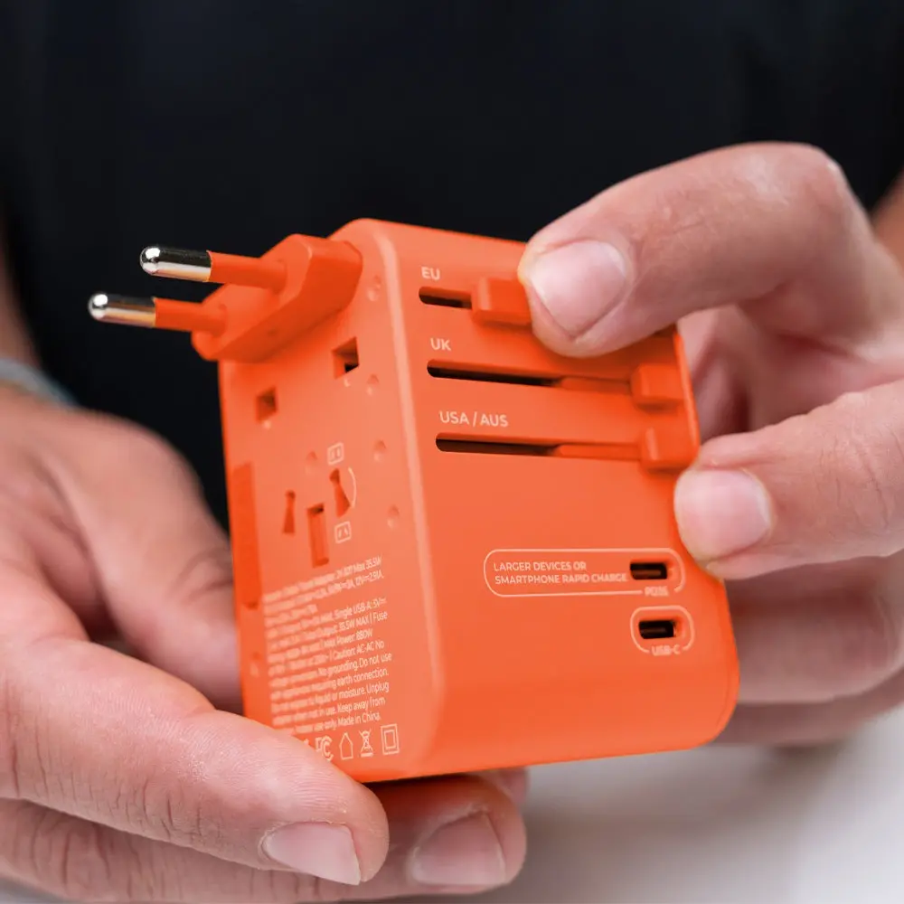 Global Travel Adaptor 2