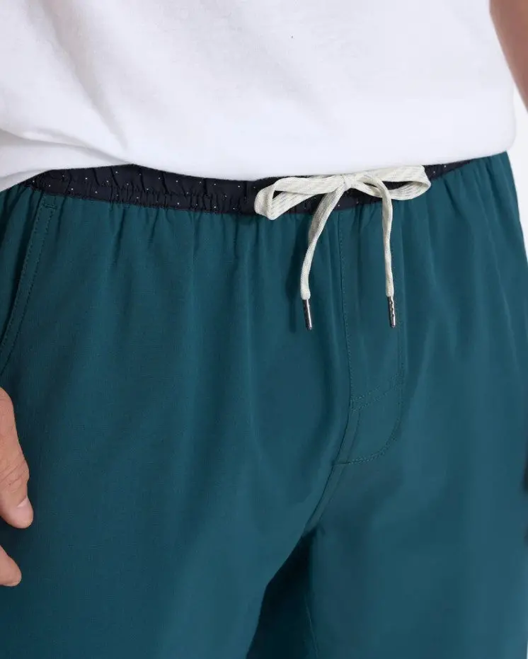 Men's Kore Short 3