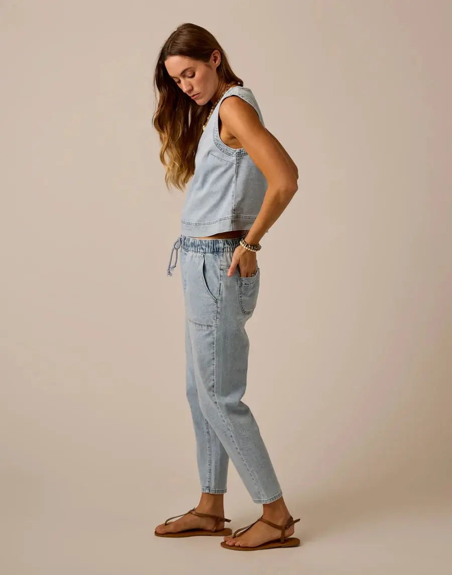 Zoe Lightweight Denim Pant 2