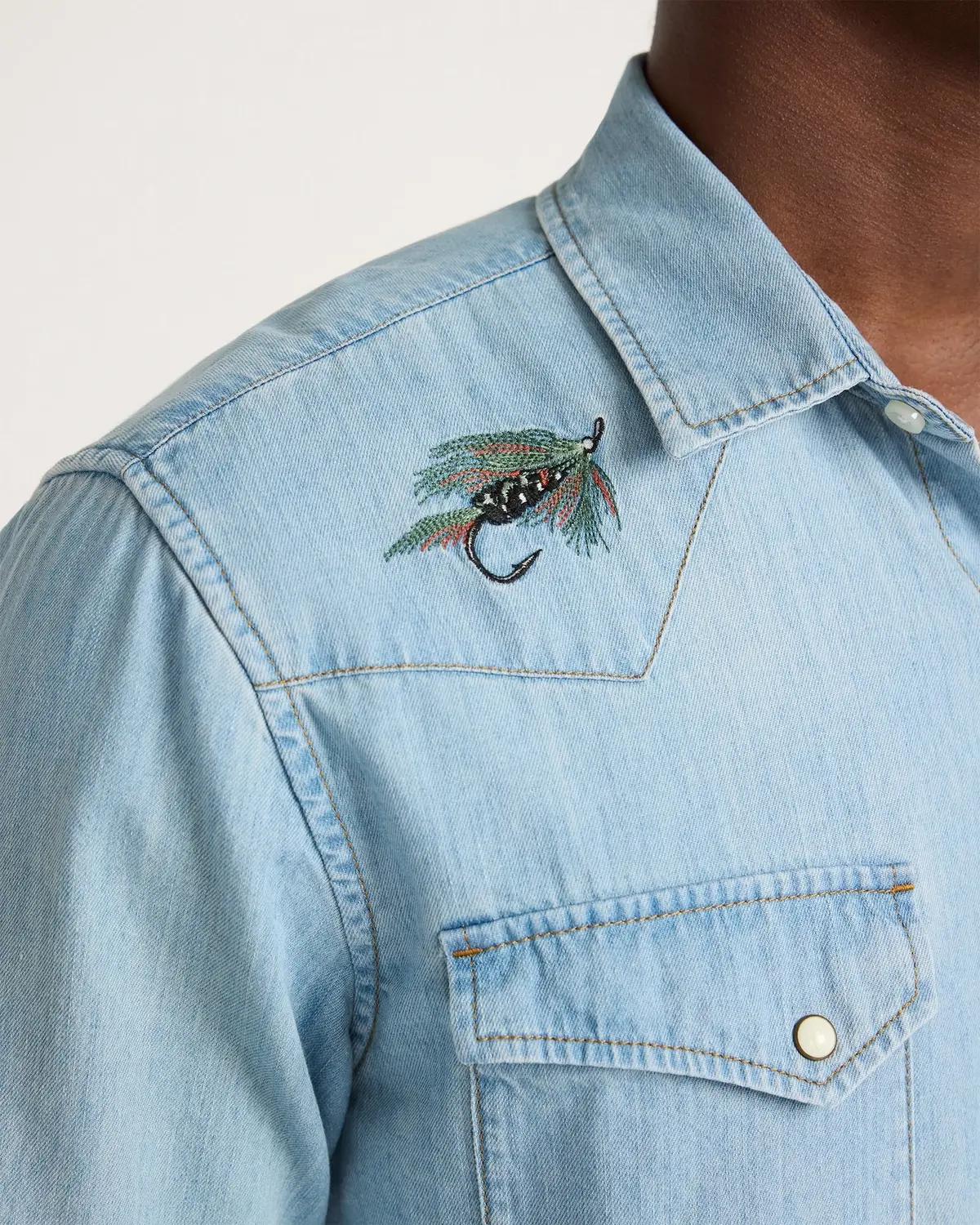 Men's Embroidered Denim Gambler Shirt 3