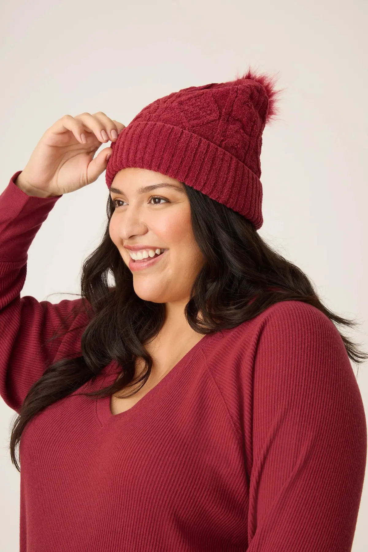 Women's Chenille Cable Knit Cozy Beanie 1