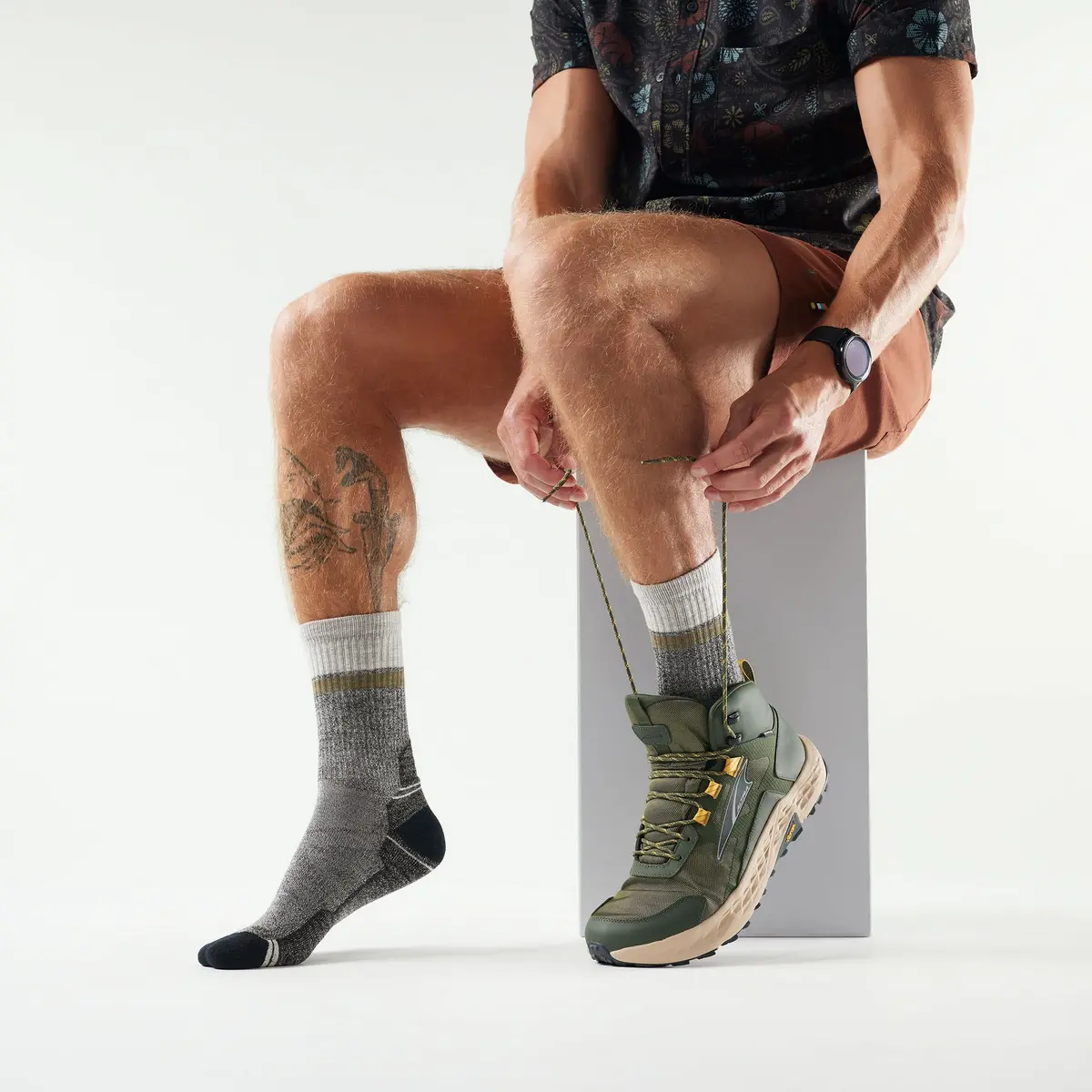 Hike Winding Trail Crew Socks 2