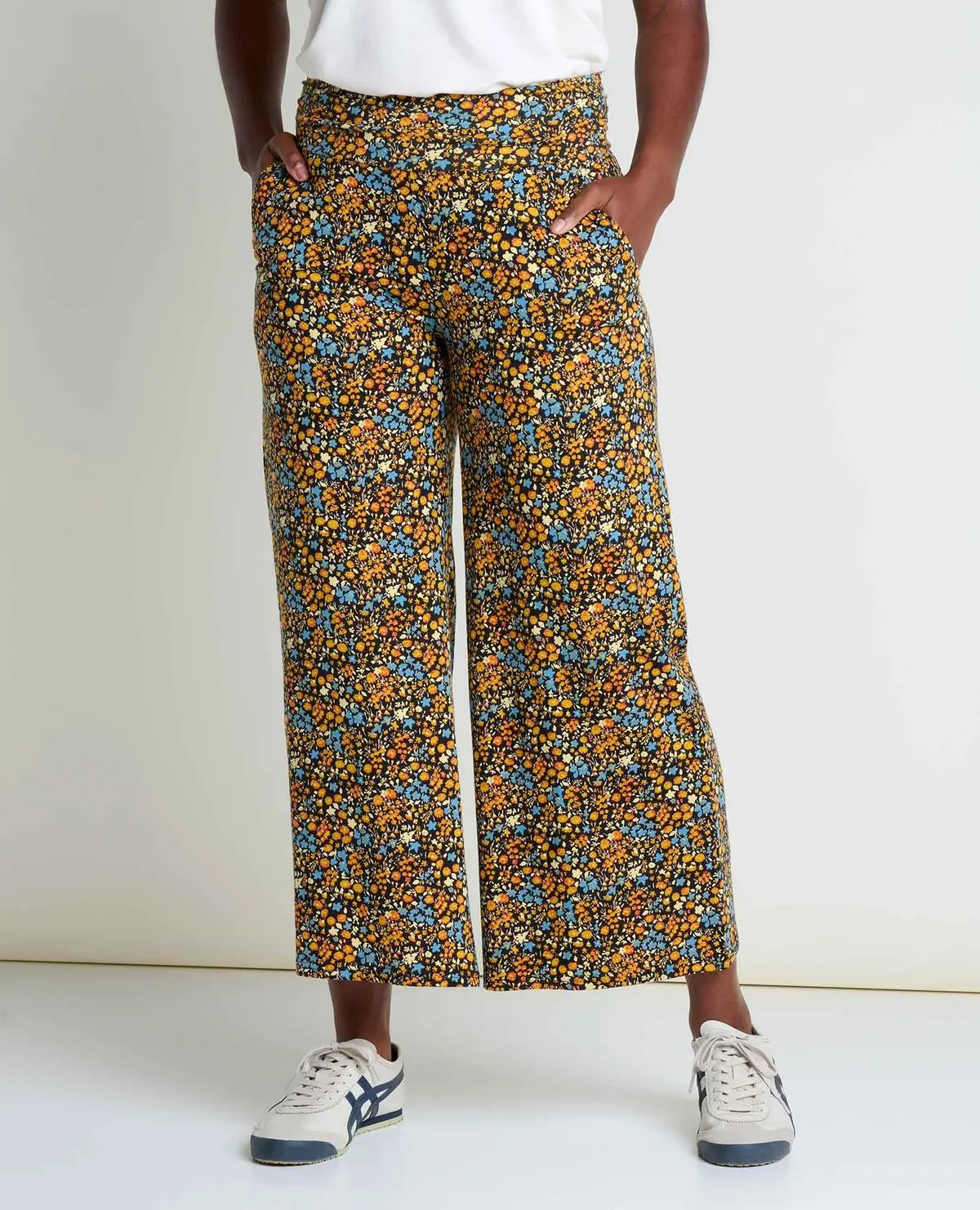 Women's Chaka Wide Leg Pant 1