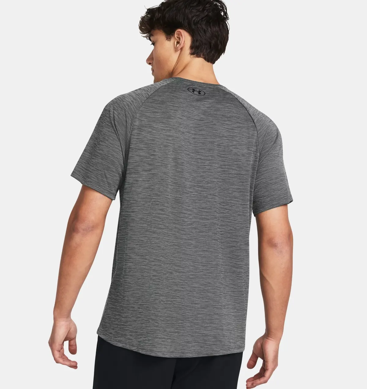 Men's Ua Tech Textured Short Sleeve T-Shirt 2