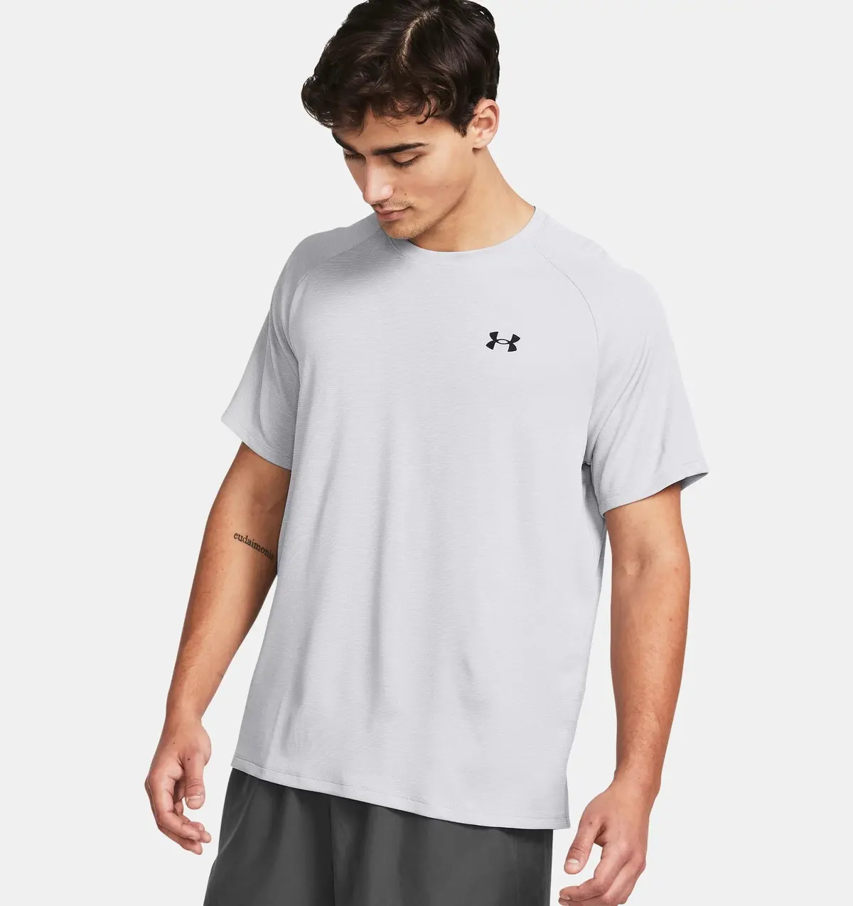 Men's Ua Tech Textured Short Sleeve T-Shirt 1