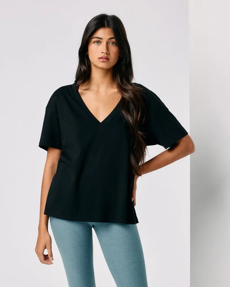Women's Sutton V Neck 1