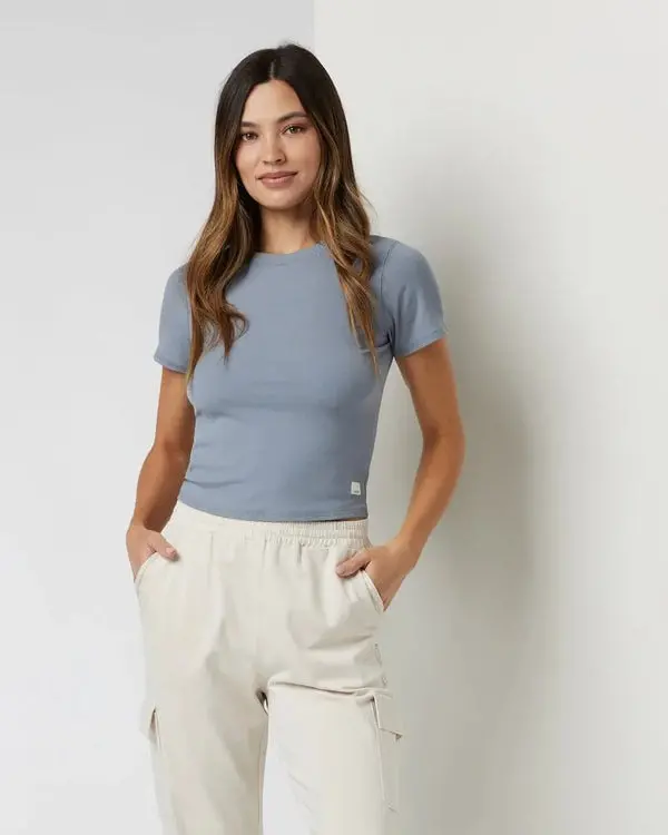 Women's Pose Fitted Tee 1