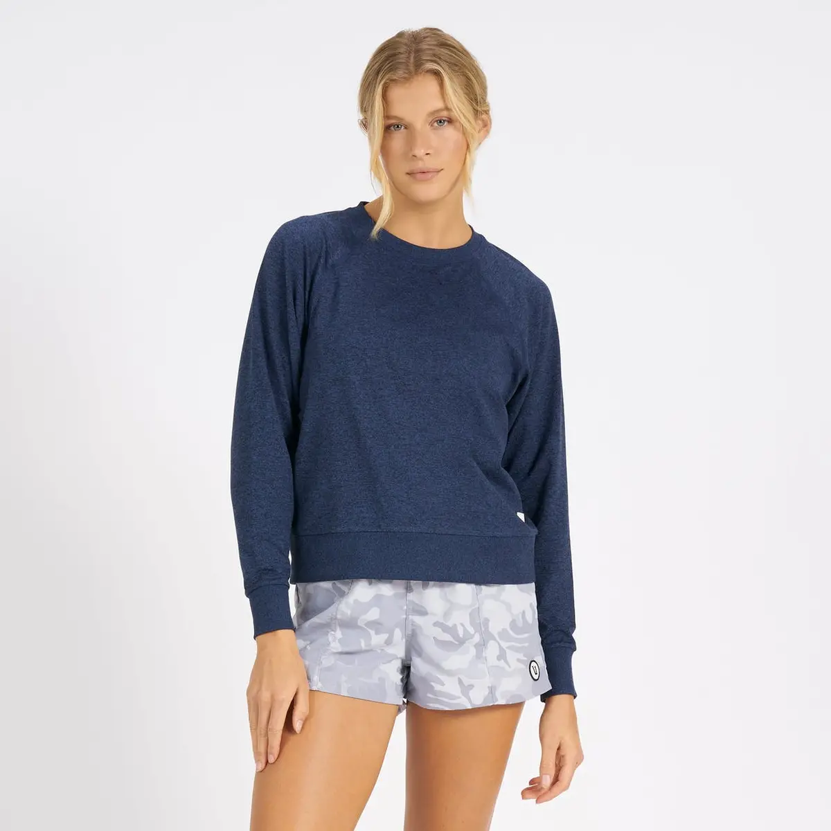 Women's Halo Long Sleeve Crew 1