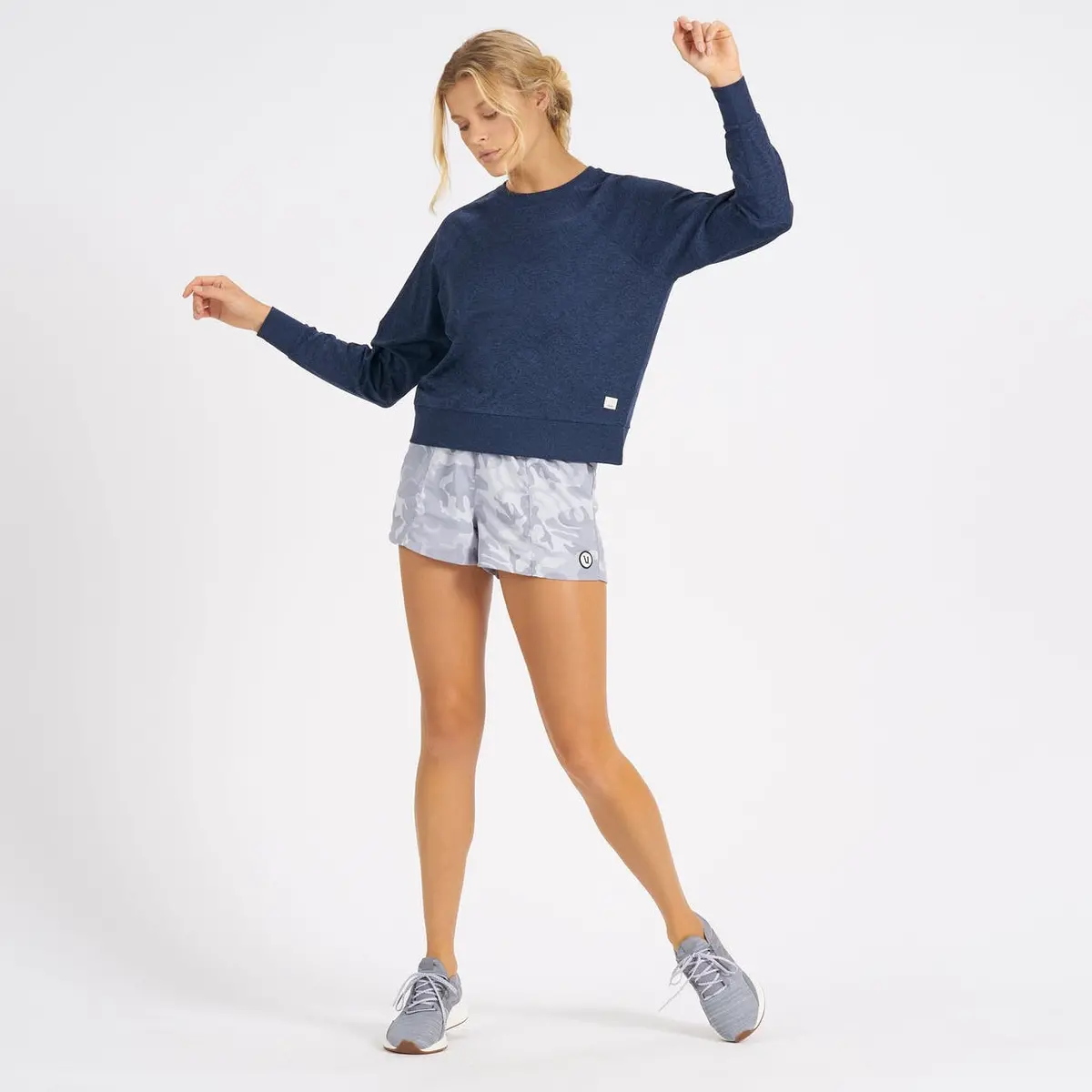 Women's Halo Long Sleeve Crew 4