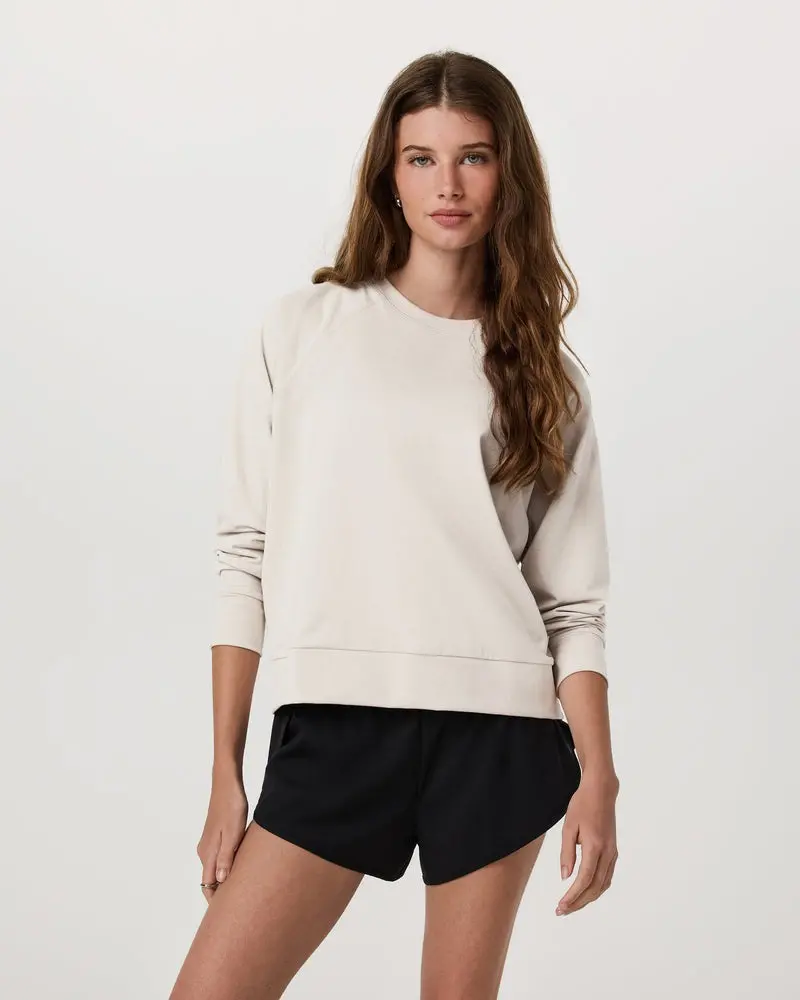Women's Long Sleeve Halo Crew 1