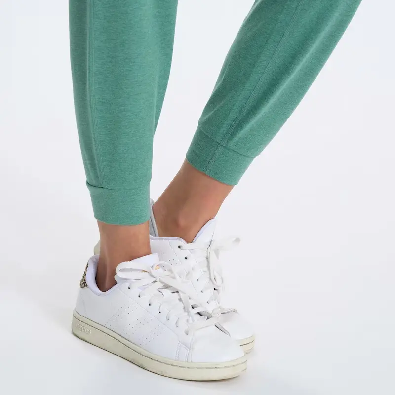 Women's Performance Jogger 4