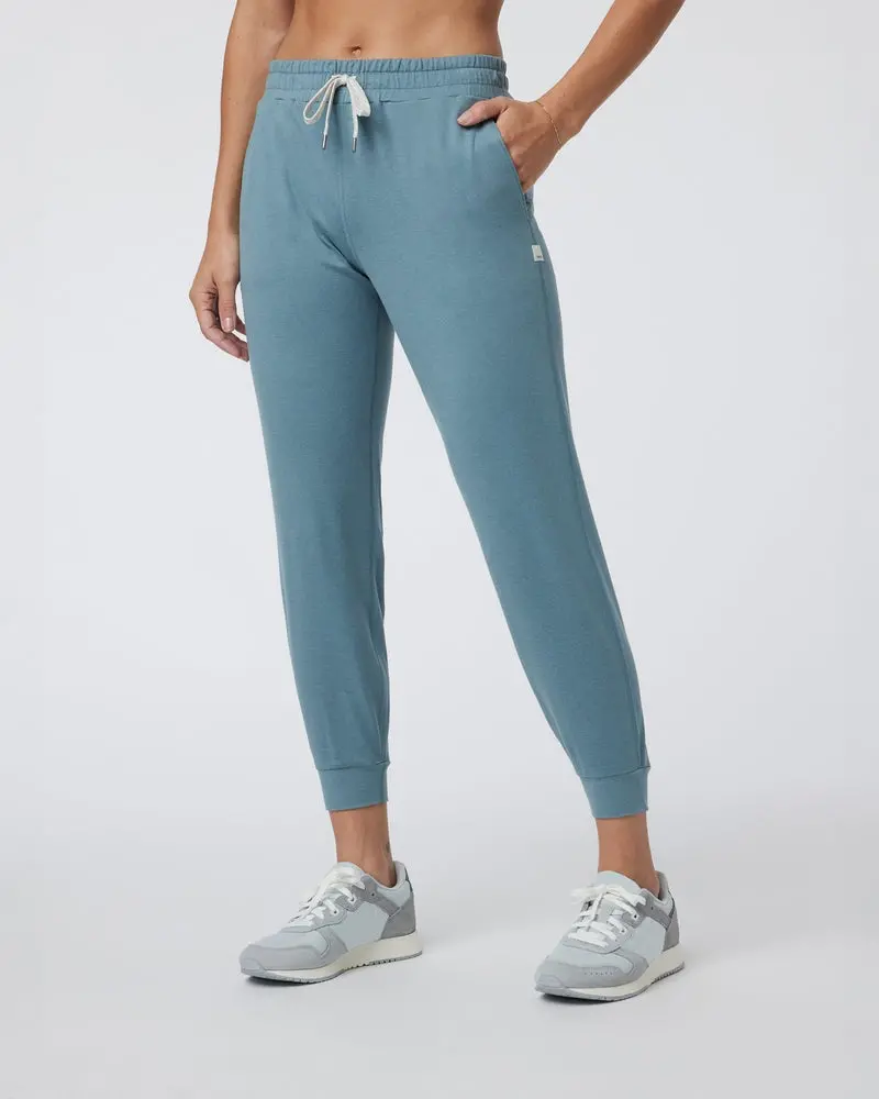 Women's Performance Jogger 1