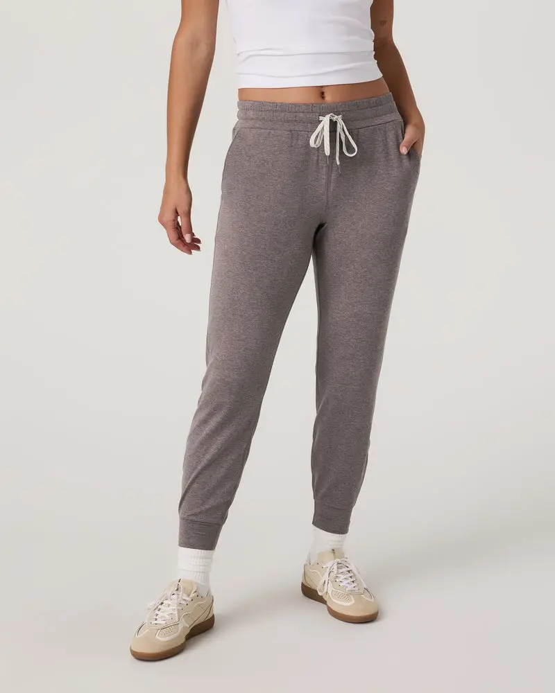 Women's Performance Jogger 1