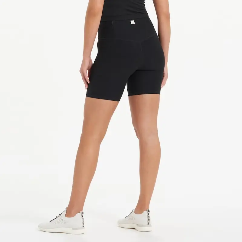 Women's Clean Elevation Shorty 2