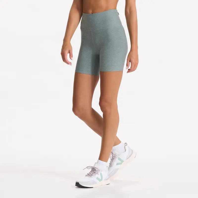 Women's Clean Elevation Shorty 1