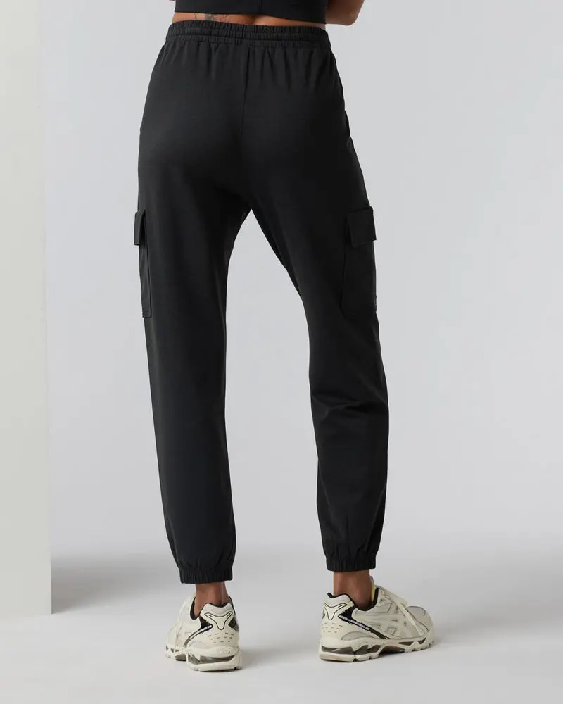 Women's Boyfriend Cargo Jogger 2