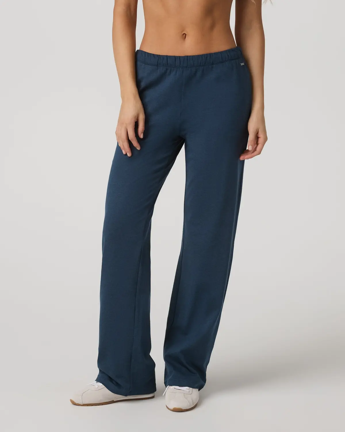 Women's Halo Modern Straight Leg Pant 3