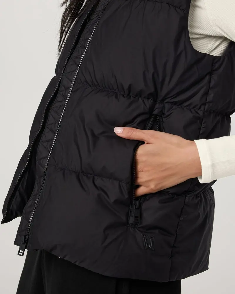 Women's Alta Down Vest 3