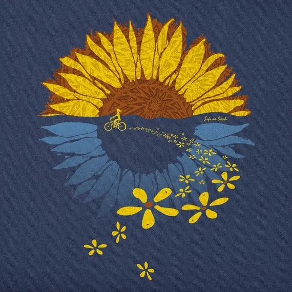 Womens Macro-Micro Sunflower Bike Ride Short Sleeve 2