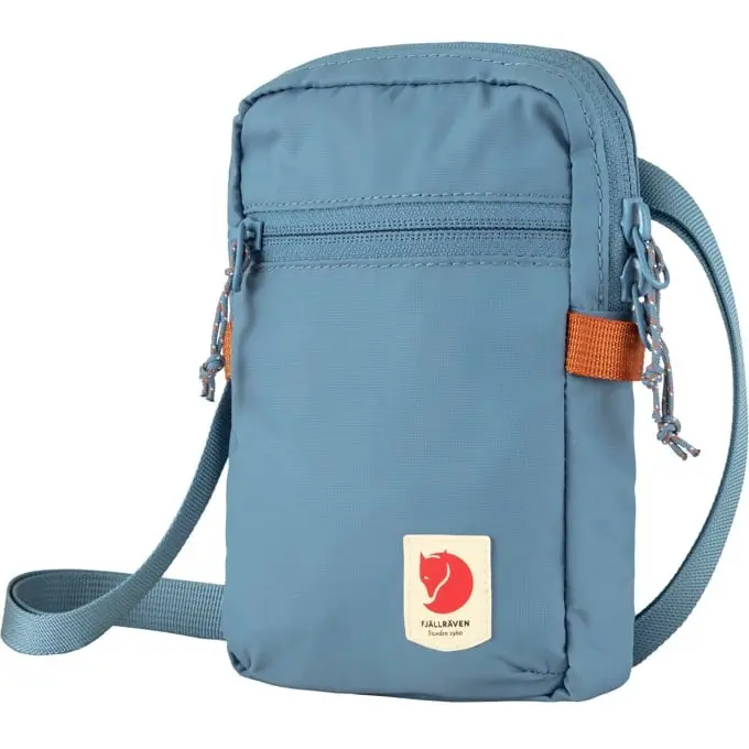 High Coast Pocket Bag 1
