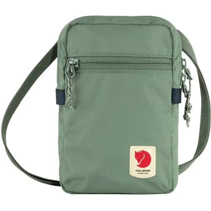 High Coast Pocket Bag 1