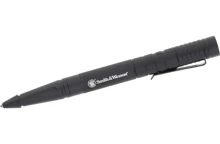 Smith & Wesson Self Defense Pen Light 1