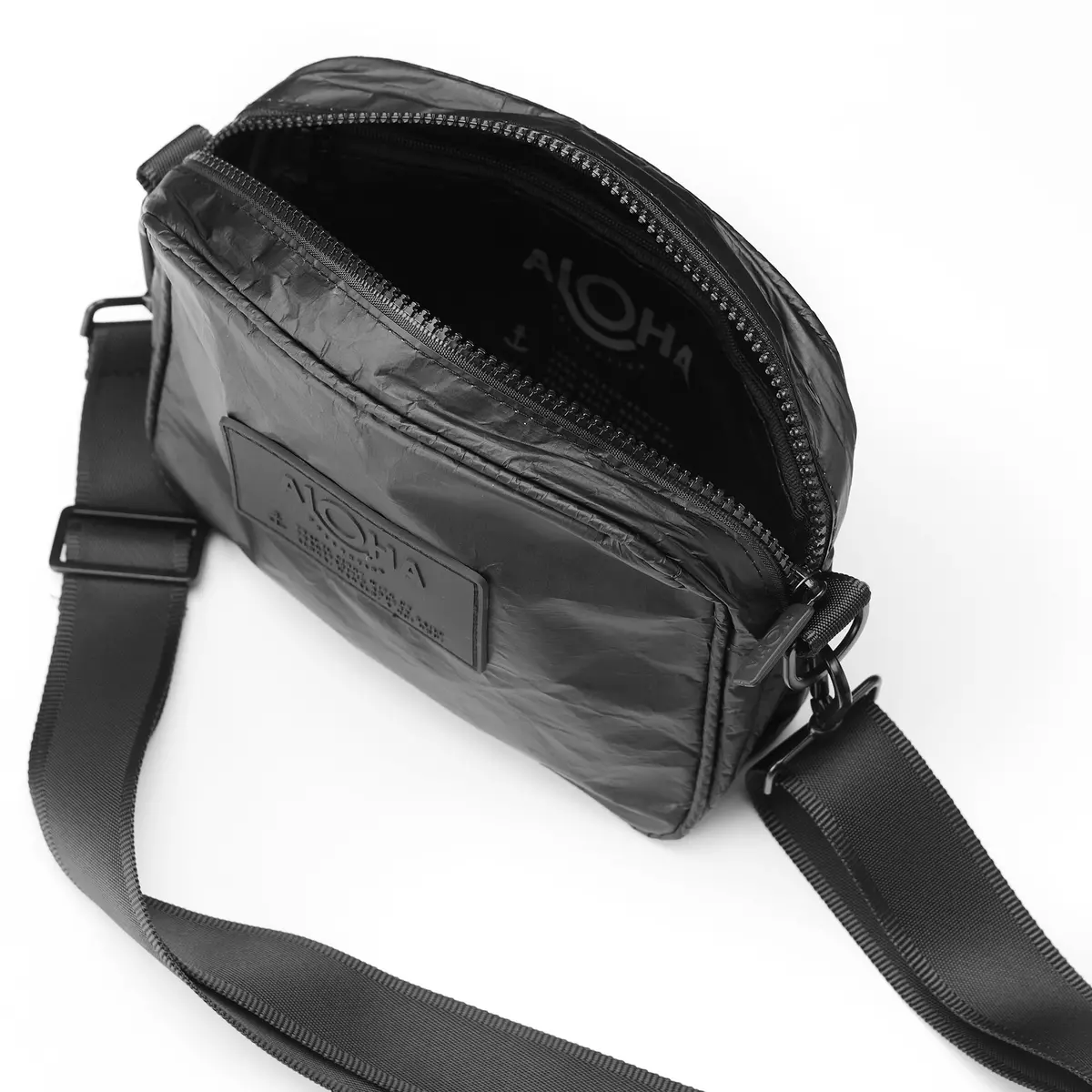 Monochrome Le Tour 2