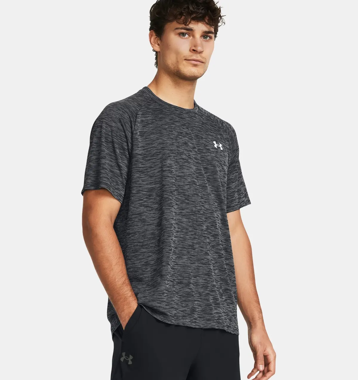 Men's Ua Tech Textured Short Sleeve T-Shirt 1