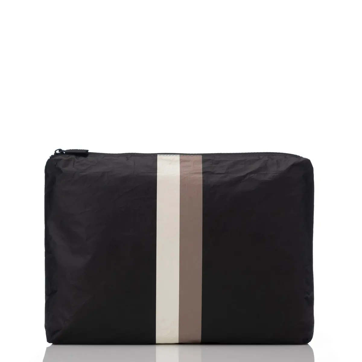 Mid Le Voyageur Pouch 1