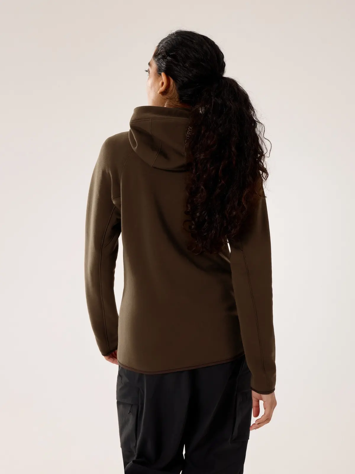 Women's Kyanite Hoody 2