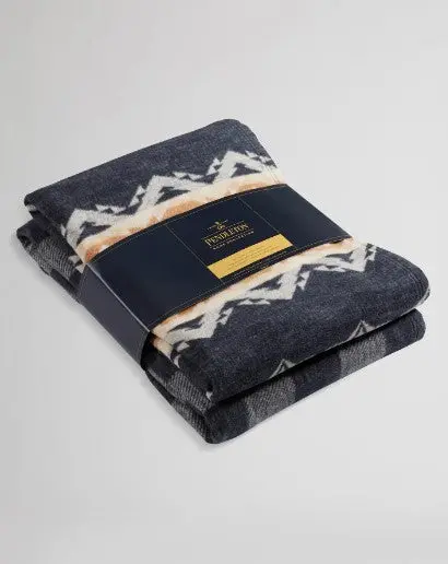 Organic Cotton Throw Gift Pack Set Of 2 1